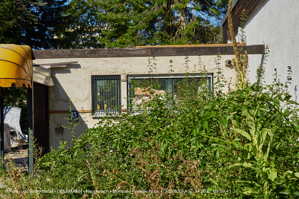 24.08.2022 - Baustelle an der Niederalmstraße 16 und Hugo-Lang-Bogen 13 in Neuperlach-Trudering